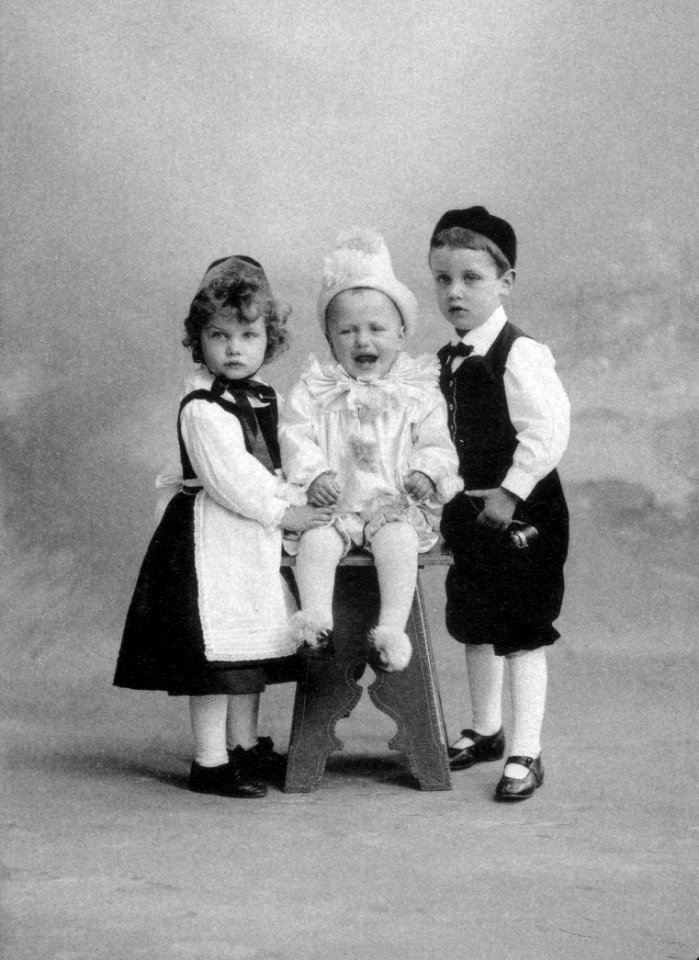 Johannes Meiner 105 drei Kinder
