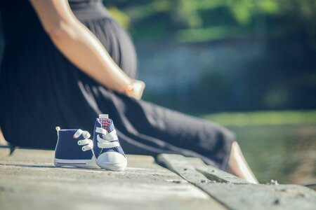Hold on new mom pregnancy