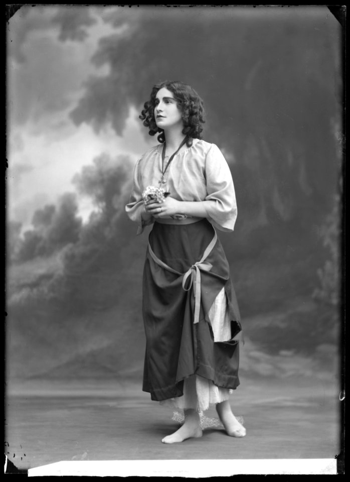 Judith Hörndahl in Mignon at Kungliga Operan 1911 - SMV - GH189