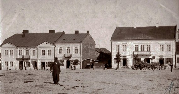 Jędrzejów. Rynek, wschodnia pierzeja 1910