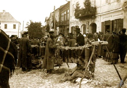 Jędrzejów. Rynek, jarmark, 1916