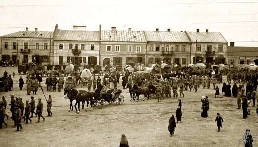 Jędrzejów. Rynek, pogrzeb legionisty Brzeziny, 1915