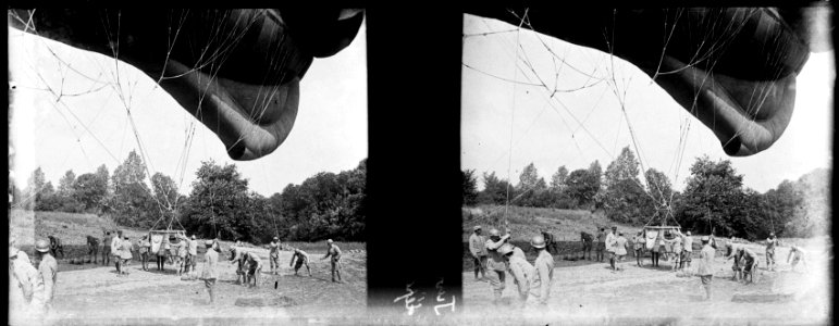 Juvigny. Ballon 92. Départ - Fonds Berthelé - 49Fi386