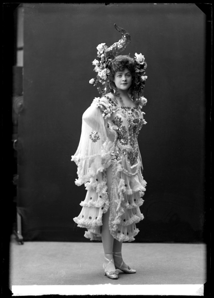 Karin Molander in Stackars Olson at Södra teatern 1907 - SMV - GM044