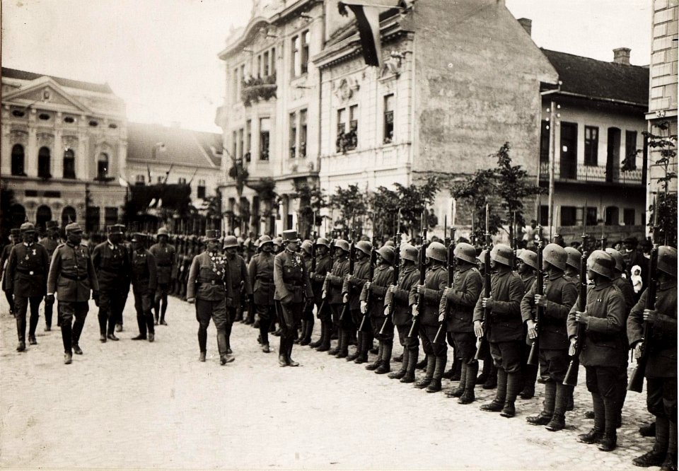 Karl I. besucht das Gruppenkommando von General Gerok, 16.6.1917 (BildID 15565604)