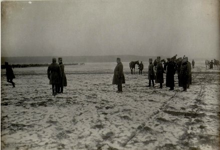 Karl I. besucht die in Altbunzlau und Brandeis stationierten Lothringer Dragoner, 26.3.1917 (BildID 15551484)