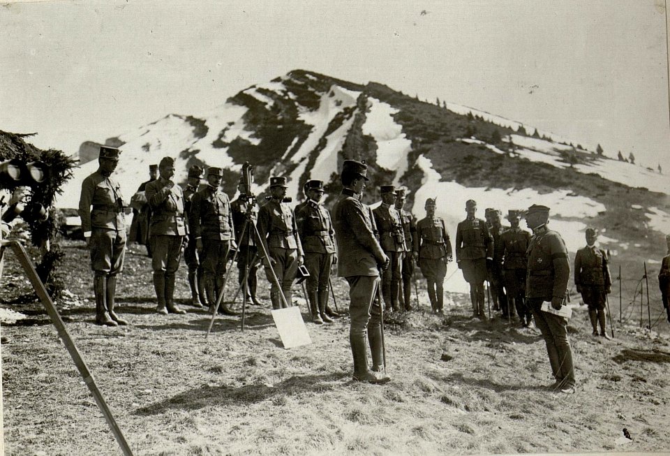 Karl I. besucht Folgaria (Vielgereuth), 15.5.1917 (BildID 15552975)