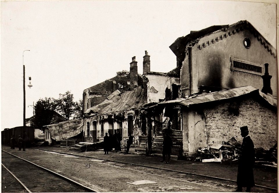 Karl I. besucht das zurückeroberte Kalusz am 29.7.1917 (BildID 15566459)