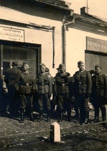 Jędrzejów. Rynek, niemieccy okupanci, 1941