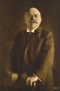 Julius Scharlach 1905