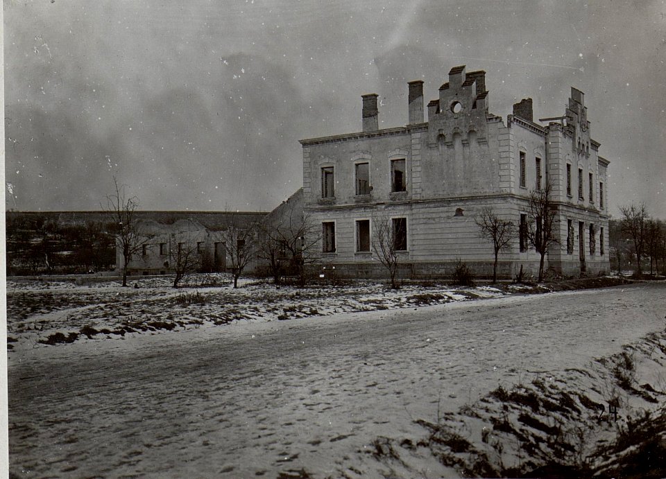 Kaserne in Bojan (BildID 15657518)