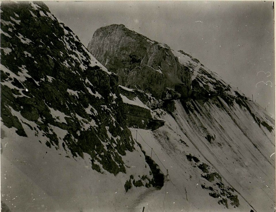 Kassernenfelsen am Pasubio. (BildID 15515534)