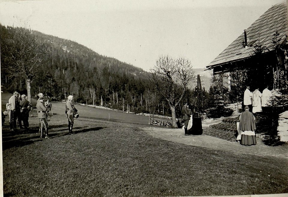Karl I. besucht Folgaria (Vielgereuth), 15.5.1917 (BildID 15552905)