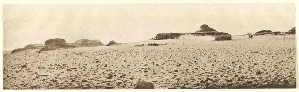 Kastell Mudauara (türk. Müdevereh) an der alten Pilgerstrasse Erste Station in Arabien, 562 k, von Damaskus, 734 m ü. M. Beginn der Sandebene von Nord-Arabien. LCCN96513592