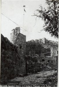 Kastell Görz mit österr.Flagge und Adler 1.11.17. (BildID 15607620)