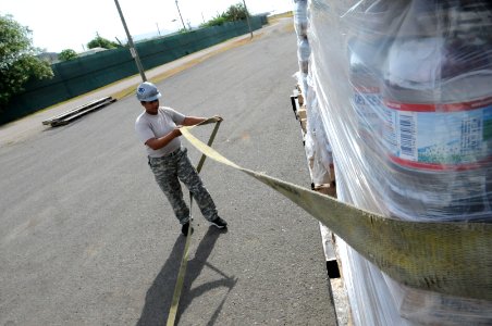 Keeping GTMO Hydrated DVIDS314670