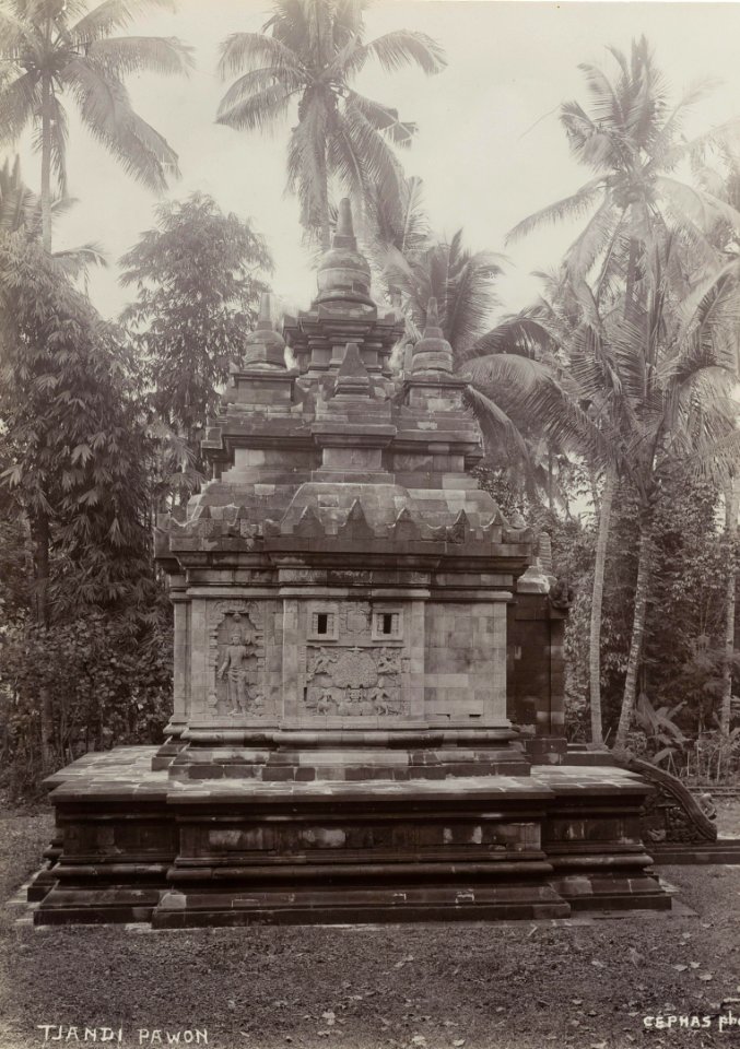 KITLV 40547 - Kassian Céphas - Tjandi Pawon - Around 1910