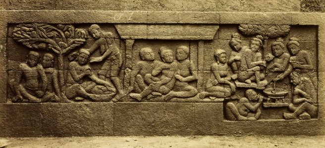 KITLV 40071 - Kassian Céphas - Relief of the hidden base of Borobudur - 1890-1891