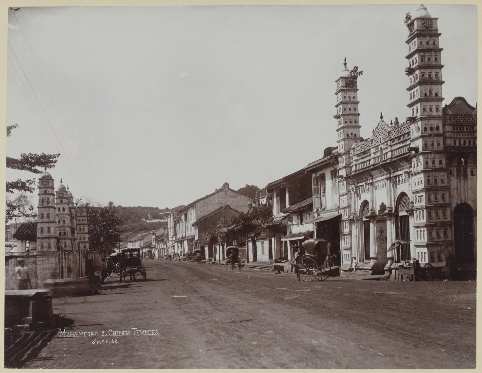 KITLV - 7530 - Lambert & Co., G.R. - Singapore - Mosque and Chinese temples in Singapore - circa 1900