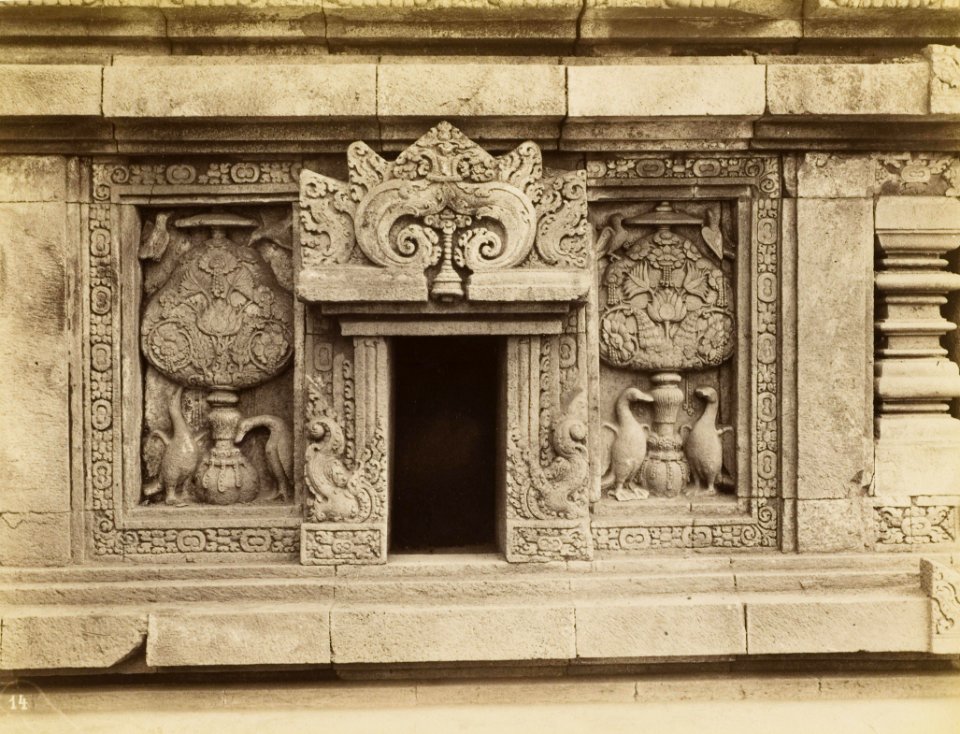 KITLV 40239 - Kassian Céphas - Tjandi Prambanan - 1889-1890