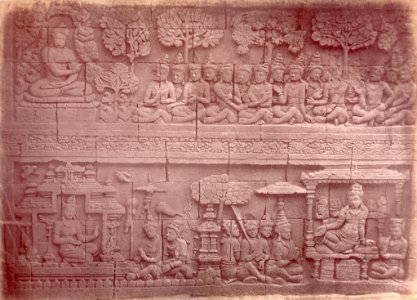 KITLV 90030 - Isidore van Kinsbergen - Reliefs on the Borobudur near Magelang - Around 1900