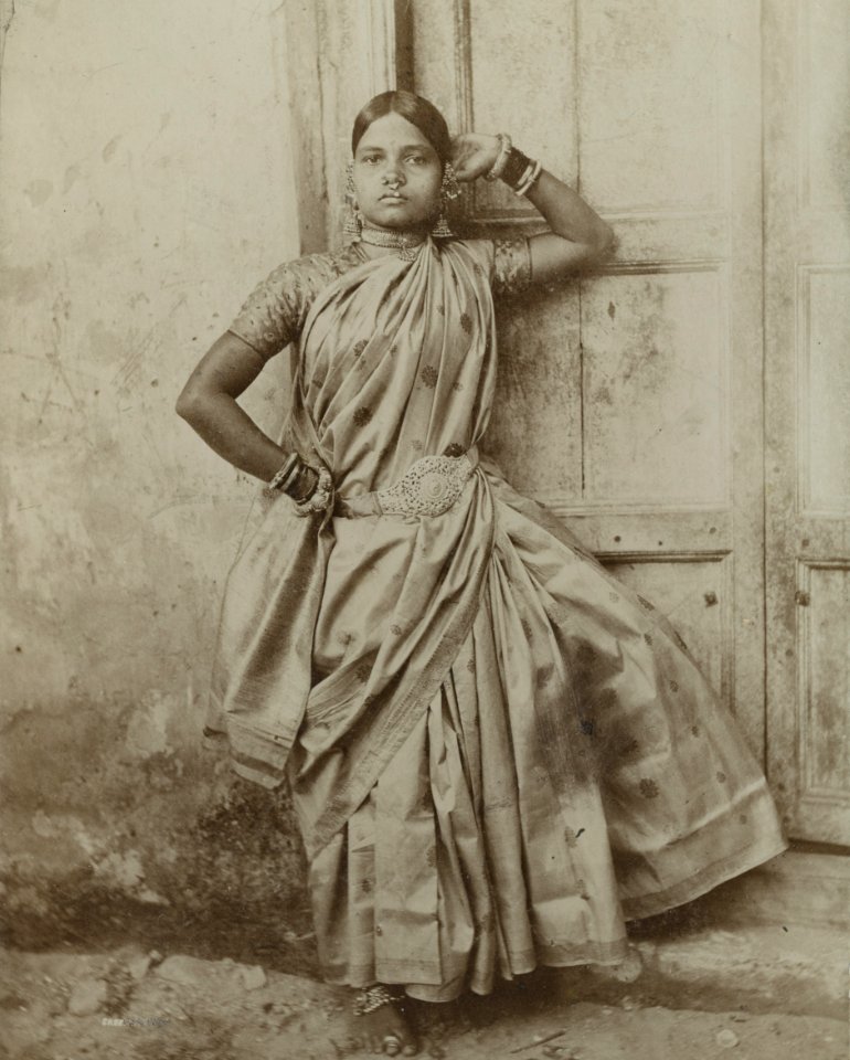 KITLV 90629 - Unknown - Klingalese woman, probably in British India - Around 1895