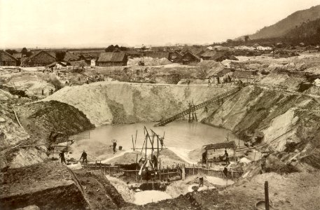 KITLV - 79976 - Kleingrothe, C.J. - Medan - Tin mines at Kampar in Ipoh, Malaysia - circa 1910