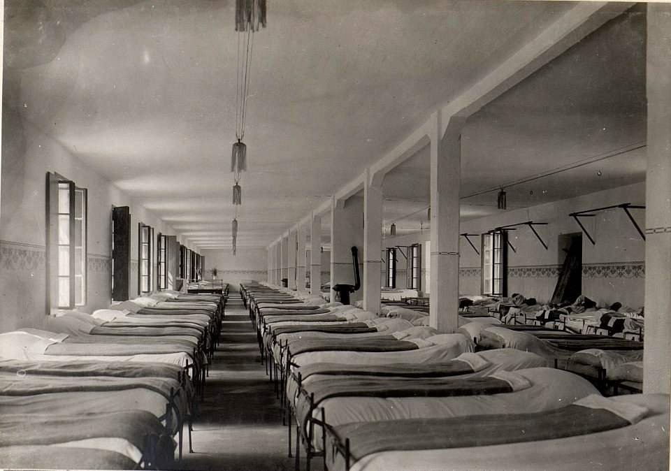 Krankensaal IV.im Feldspital, Wippach. (BildID 15600907)