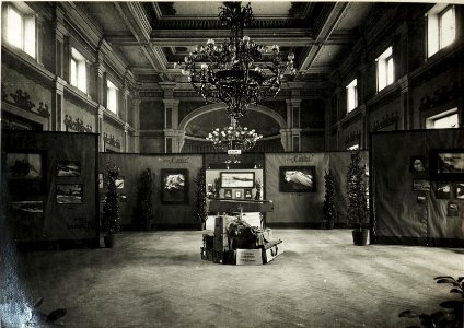 Kriegsphotoschau Bozen, Ausstellungssaal (Bürgersaal.) (BildID 15419401)