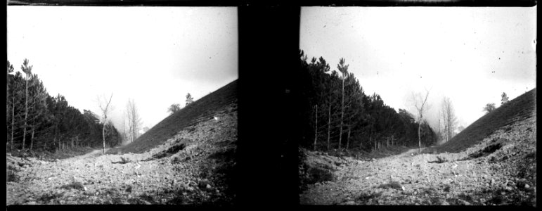 La Cheppe. Camp d'Attila. Explosion - Fonds Berthelé - 49Fi508