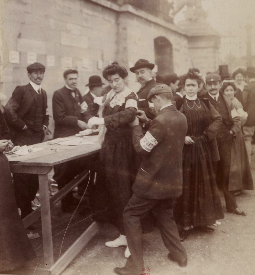 La marche des Midinettes - Paris-Nanterres (12 kilomètres, 1903)