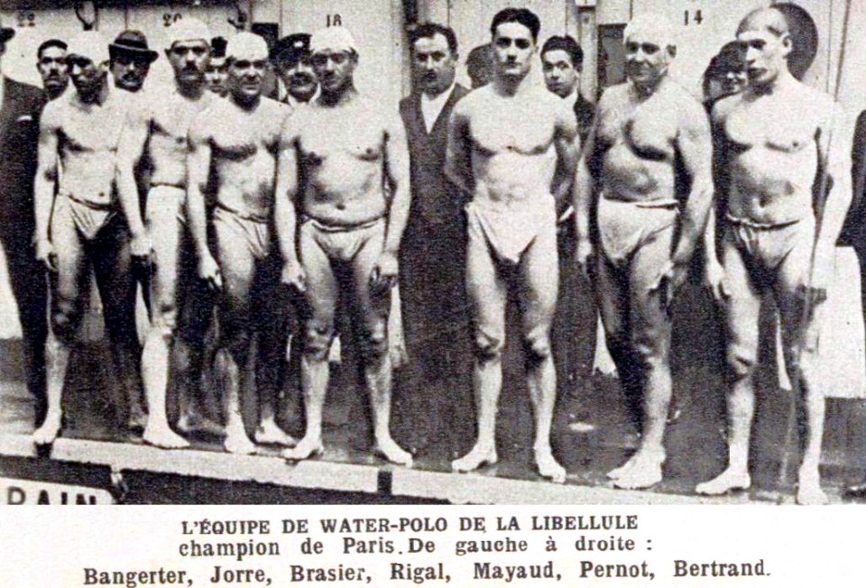 La libellule de Paris en 1922