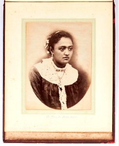La reine de Bora-Bora, 1887-1888