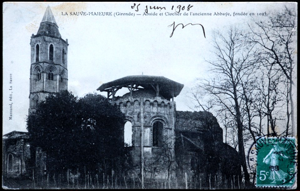 La Sauve - Abbaye - clocher abside 2