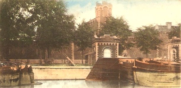 La prison de Charleroi en 1904 - Version rognée