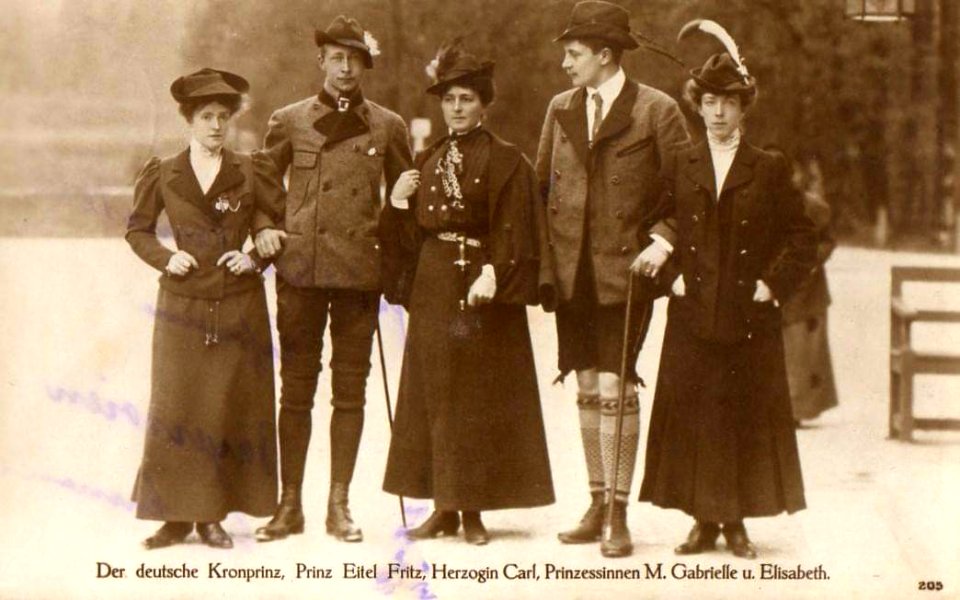 Le tre figlir di CT con Pr. Prussia 1