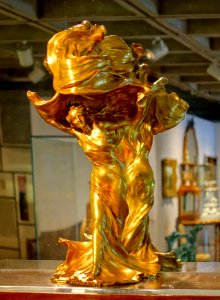 Loie Fuller table lamp, Raoul Larche, made by Siot Decauville, Paris, c. 1898, gilded bronze - Montreal Museum of Fine Arts - Montreal, Canada - DSC09293 photo