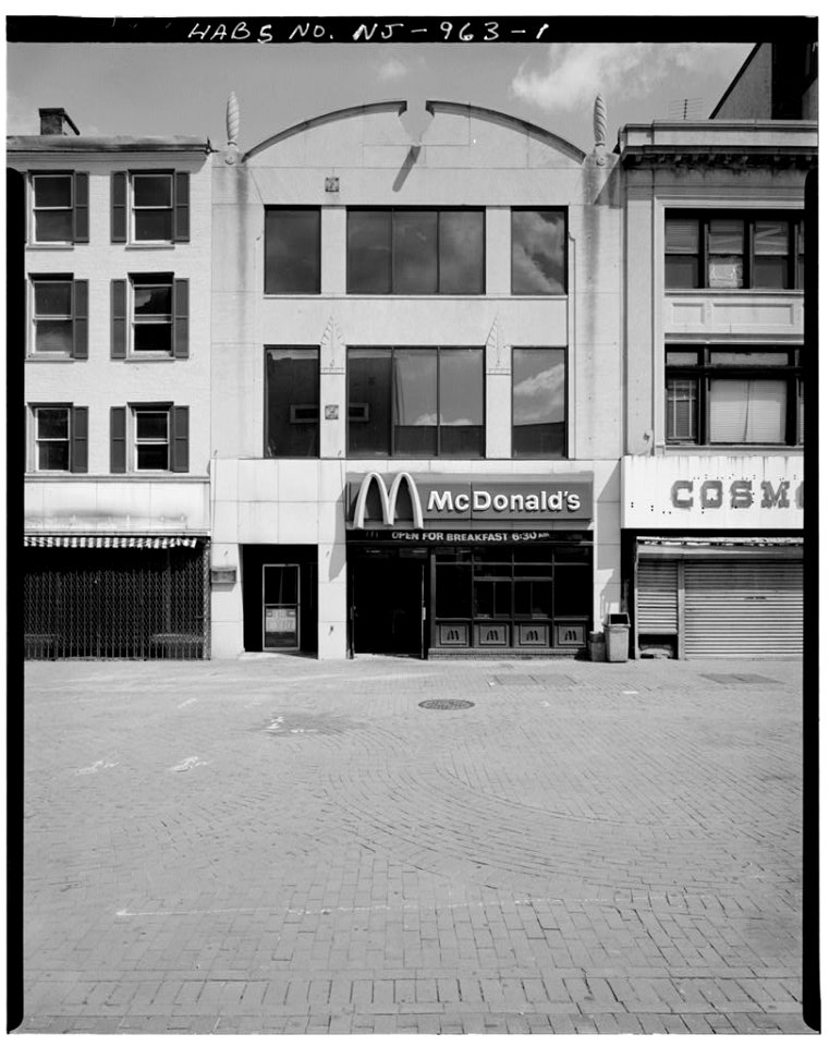 LOC - 107753pv - Former Childs Restaurant in Trenton NJ - HABS - 1987 - 1