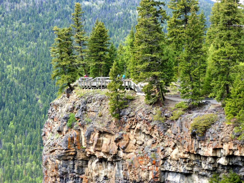 Viewpoint rock abyss