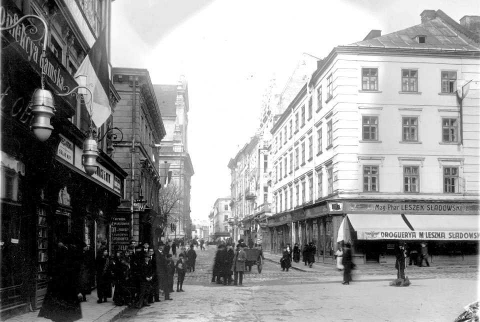 Lviv, Teatralna Street (1)