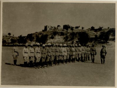 Mannschaft der 21. Haubitzenbatterie bei der Kaiserfeier, wahrscheinlich in der Umgebung von Smyrna (BildID 15544468)