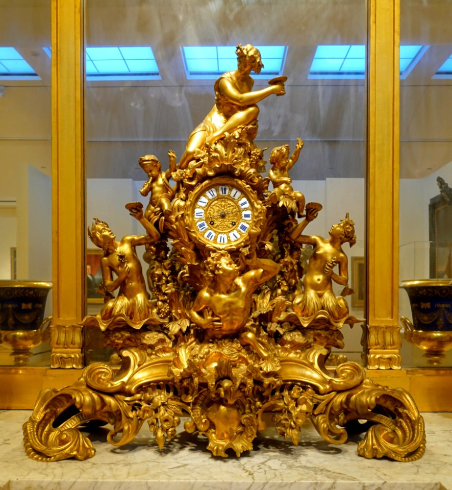 Mantel clock owned by George Peabody, by Raulin a Paris, France, 1848, gilt bronze, brass, glass - Peabody Essex Museum - DSC07077