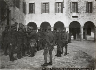 Mannschaffs-Dekorierung in Venetien 8.2.18. (BildID 15614754)