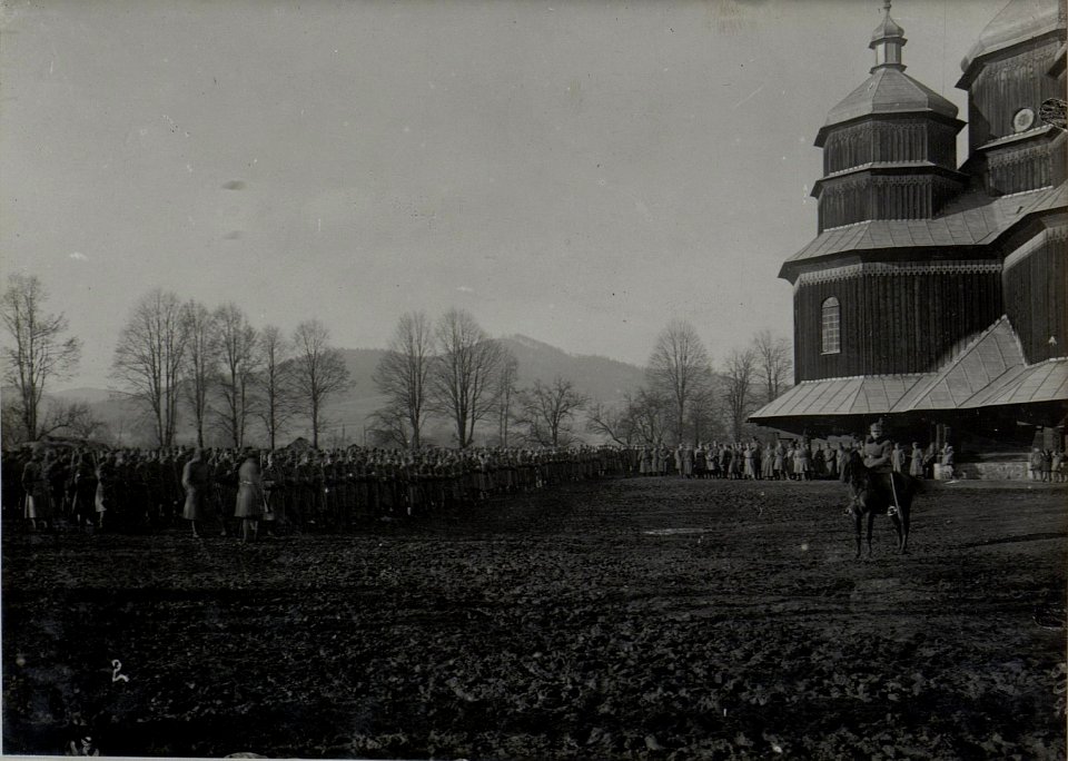 Mannschaft zur Inspizierung vor der Eidesleistung auf Kaiser Karl I., Dezember 1916 (BildID 15455436)