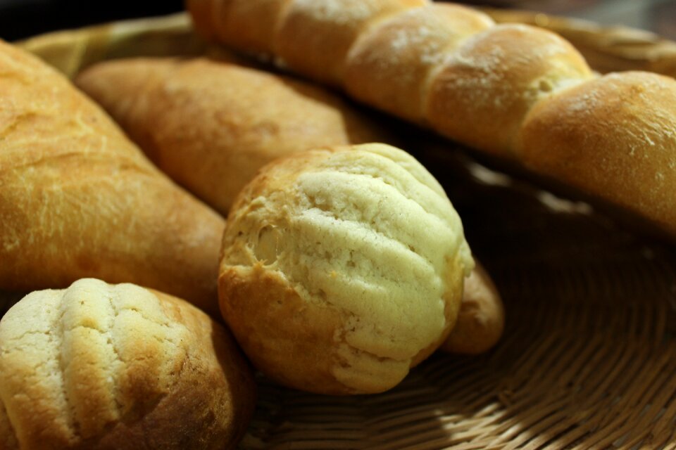 Bread oven breakfast cakes