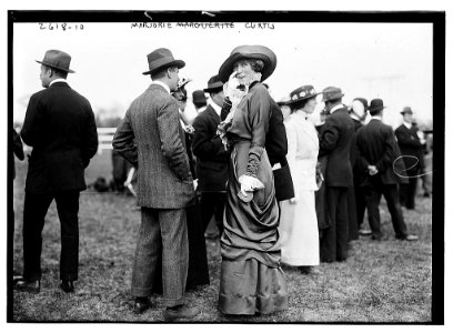 Marjorie Curtis LCCN2014692389
