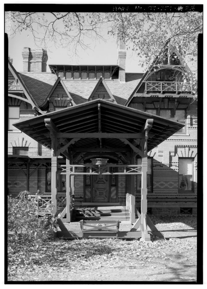 Mark Twain House - HABS photo 023166pu