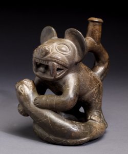 Moche - Feline Effigy Stirrup Vessel - Walters 482843 - Three Quarter