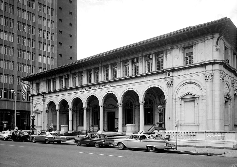 Mobile's U.S. Post Office 01