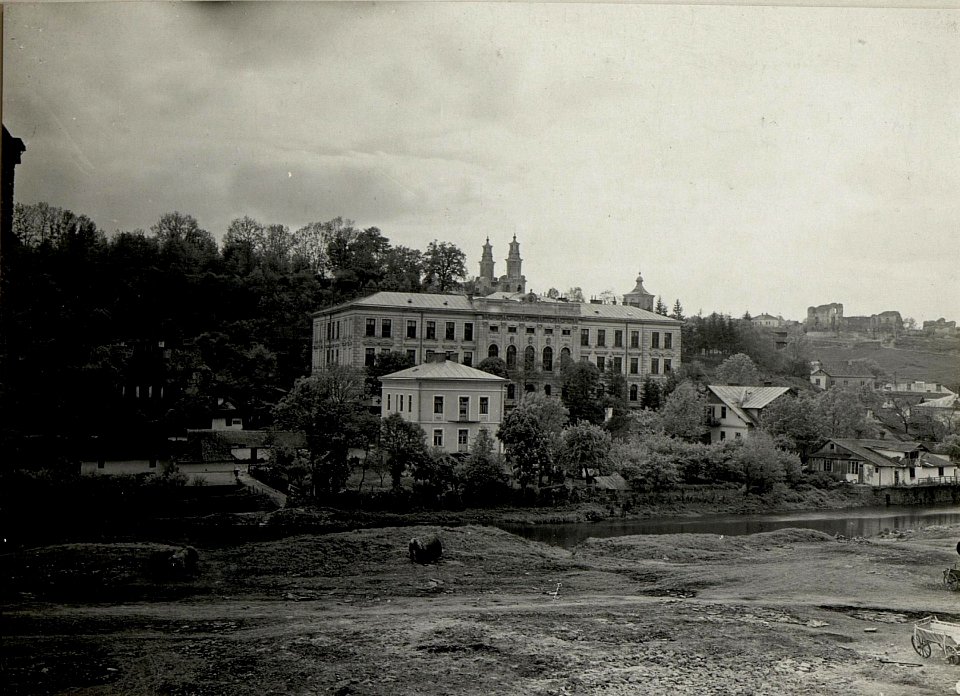 Mobiles Res.Spital 2-13. Aufgenommen am 12. Mai 1916. BUCZACZ. (BildID 15537479)
